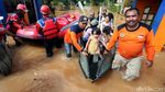 Banjir, Warga Perumahan Bumi Nasio Jatiasih Dievakuasi
