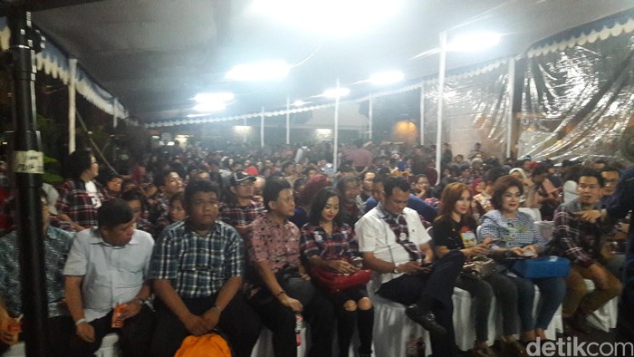 Begini Suasana Nonton Bareng Debat Final Pilgub DKI di DPP Nasdem