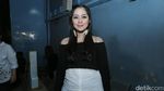 Cara Gracia Indri Menembus Badai di Rumah Tangganya