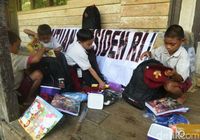 Bantuan dari Jokowi Sudah Diterima Siswa SD di Bengkayang