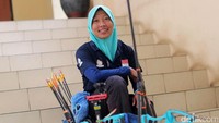 Sayangnya, persiapannya menalami masalah dengan uang saku yang menunggak. Selain itu, peralatan tidak memadai.