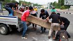 Ramai-ramai Tabuh Lesung Tolak Pabrik Semen