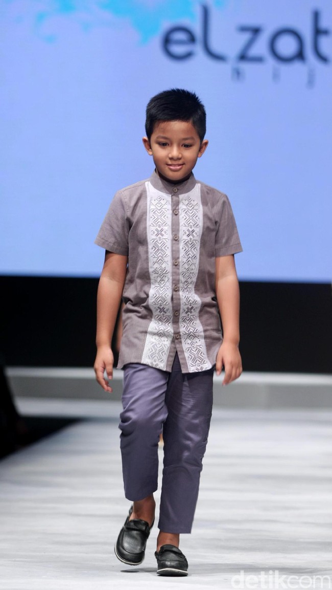 Koleksi Elzatta Hijab di Muslim Fashion Festival 2017. Jakarta Convention Center. Senayan. Jakarta. [Foto: Mohammad Abduh/Wolipop]