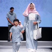 Koleksi Elzatta Hijab di Muslim Fashion Festival 2017. Jakarta Convention Center. Senayan. Jakarta. [Foto: Mohammad Abduh/Wolipop]