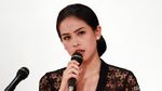 Penampilan si Cantik Maudy Ayunda Saat Bacakan Naskah Kartini