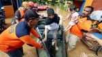 Banjir, Warga Perumahan Bumi Nasio Jatiasih Dievakuasi