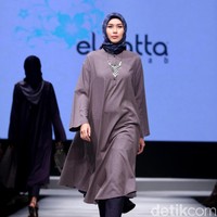 Koleksi Elzatta Hijab di Muslim Fashion Festival 2017. Jakarta Convention Center. Senayan. Jakarta. [Foto: Mohammad Abduh/Wolipop]
