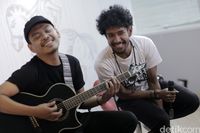 Teddy Adhitya Merasa Dipilih RnB