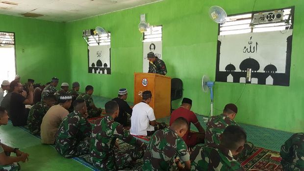 Suasana salat Jumat (Fitraya/detikTravel)