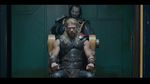 Lebih Ganteng Mana, Thor Rambut Panjang atau Pendek?
