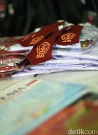 Bantuan dari Jokowi Sudah Diterima Siswa SD di Bengkayang