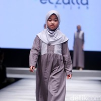 Koleksi Elzatta Hijab di Muslim Fashion Festival 2017. Jakarta Convention Center. Senayan. Jakarta. [Foto: Mohammad Abduh/Wolipop]