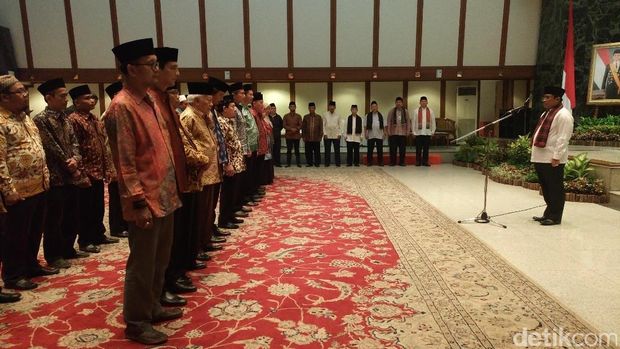Sumarsono Kukuhkan Pengurus Masjid Hasyim Asy'ari