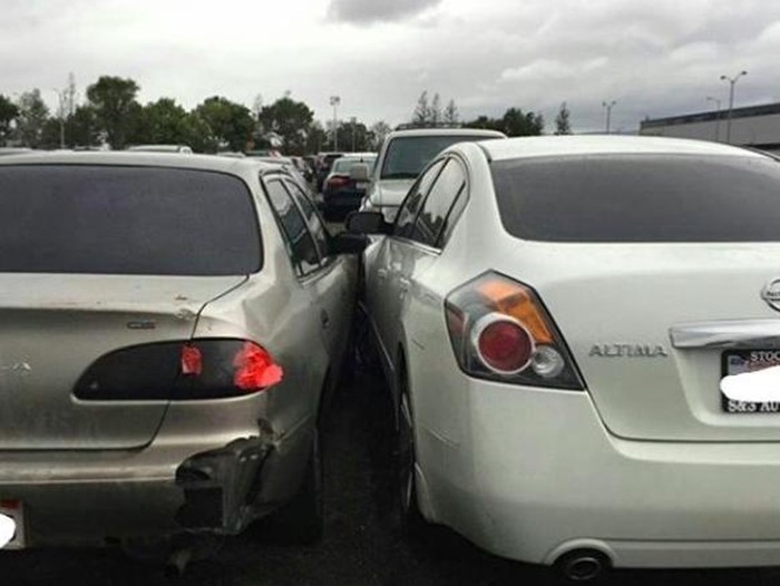 Semrawutnya Parkiran di Kantor Ini