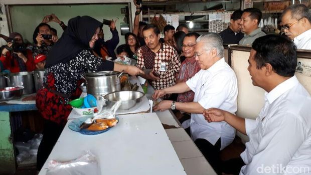 Mendag dan Mentan Blusukan