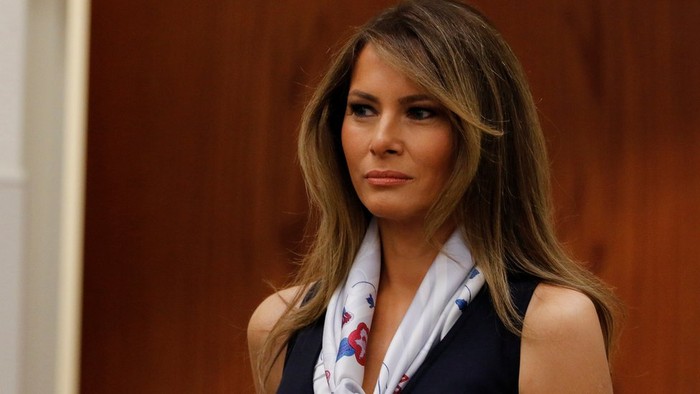 Melania Trump Menang dalam Gugatan Atas Koran Daily Mail
