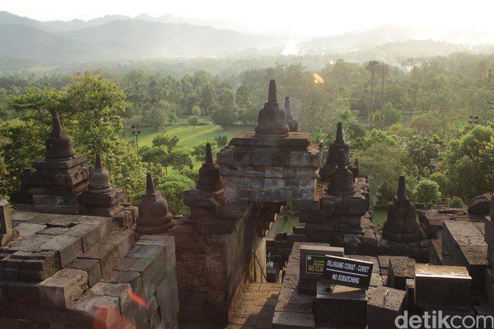 Borobudur di Jawa Tengah