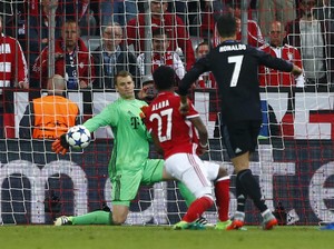 Manuel Neuer si Bang Jago, Gak Takut Lawan Ronaldo