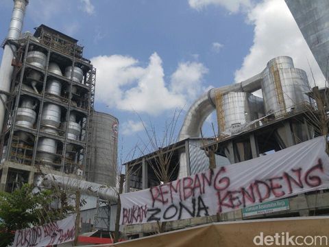 Komisi IV DPR Kunjungi Pabrik Semen Rembang