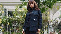Namun sulit ditemui foto sang suami, Tama dalam feed instagramnya. (Dok. Instagram/kiranalarasati)