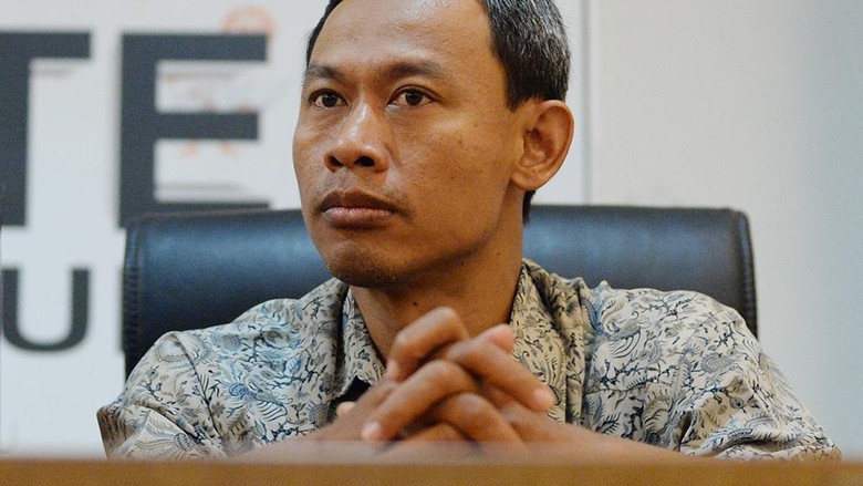 Komisioner KPU Luruskan Cuitan Haikal Hassan soal Pemilih Gila Komisioner KPU Luruskan Cuitan Haikal Hassan soal Pemilih Gila