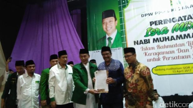 Hadiri Istigasah di Jakbar, Djarot Dapat Dukungan dari PPP DKI