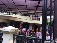 Usai Salat Jumat, Djarot Diusir dari Dalam Masjid