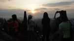 Sunrise Candi Borobudur yang Mendunia