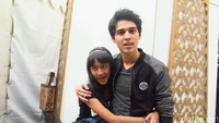 Maxime Bouttier juga diserbu penggemar yang ingin foto bareng. (Mauludi/detikhot)