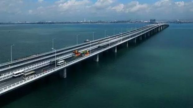 Kecamatan di China ini Tersambung Terowongan Bawah Laut 8,7 Km