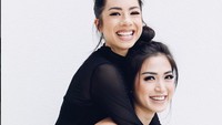 Jessica Iskandar dan Jennifer Bachdim menjalin persahabatan satu sama lain. (sweet.escape photography/Instagram Jennifer Bachdim)
