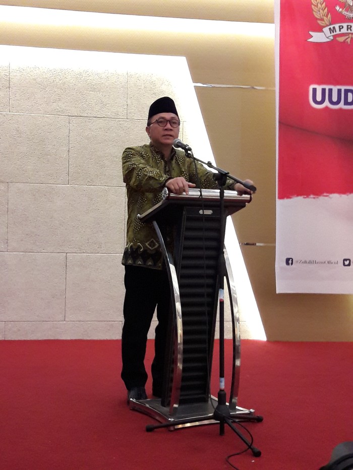 Ketua MPR: Beda Suku dan Agama Tetap Harus Respect Satu Sama Lain