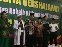 Tutup Kampanye, Djarot Hadiri 'Jakarta Bershalawat' di JIC