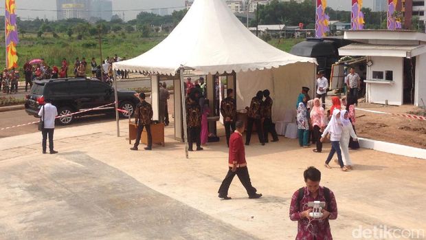 Sumarsono Hadiri Peresmian Masjid KH Hasyim Asy'ari