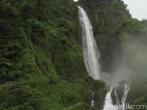 3 Curug Termegah di Tanah Jawa Barat, Healing Spot Terbaik!