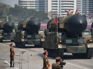 Korut Diyakini Pamerkan Rudal ICBM Jenis Baru Saat Parade Militer