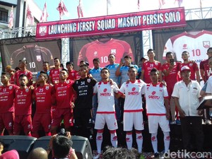 Persis Solo Luncurkan Tim untuk Liga 2: Naik Kereta Jaladara, Sapa Warga di CFD