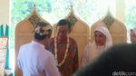Selamat, Nani Widjaja dan Ajip Rosidi Resmi Menikah