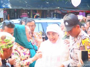 Sah! Nani Widjaja Resmi Menikah dengan Ajip Rosidi