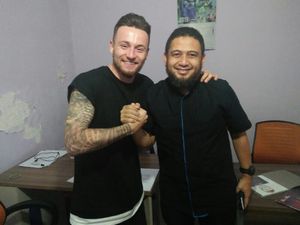 Proses Naturalisasi Sedang Berjalan, Marc Klok Segera Jadi WNI