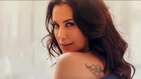 Sophia Latjuba kini berusia 49 tahun pada hari ini, Rabu (8/8). Dok. Instagram/sophia_latjuba88