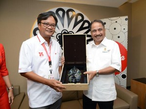 Janji AirAsia Indonesia Terbang ke India, Macau dan China