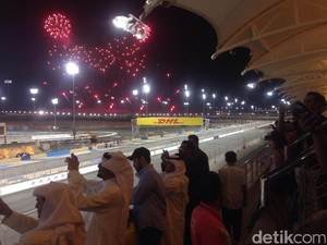 Kemenangan Vettel pada Pesta yang Sepi di Sakhir