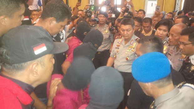 Istri Andi Lala, Reni Safitri juga menjadi tersangka kasus pembunuhan.