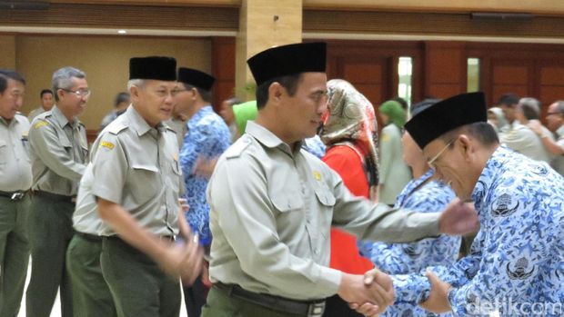 Mentan Amran lantik pejabat baru