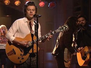 Dominasi Ed Sheeran Mulai Dihentikan Harry Styles