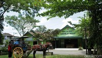 Desa Wisata Candirejo berada di bawah naungan koperasi desa. Di desa wisata ini juga tersedia sejumlah paket wisata menarik yang bisa dicoba oleh wisatawan (Randy/detikTravel)