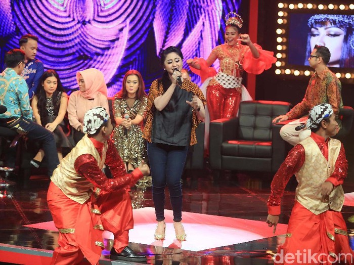 Banyak Orang Peduli dengan Jupe, Ibunda Kembali Menangis