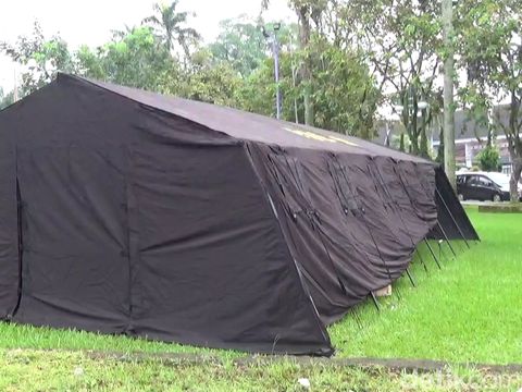 Tenda tempat penjagaan polisi