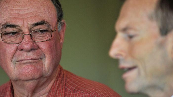 Sering Kritik Pemerintah Australia, Tony Abbott Diminta Mundur